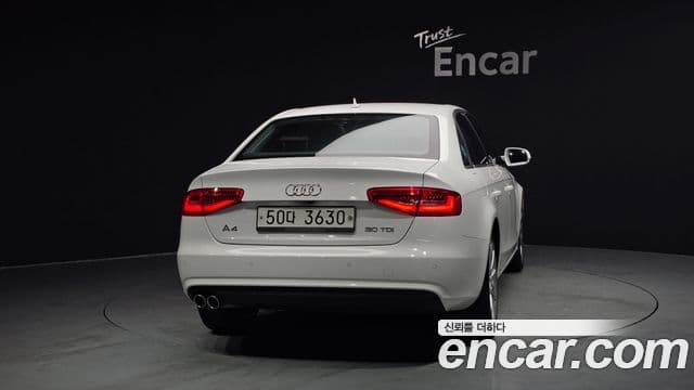 Audi New A4 B8, 2015 4