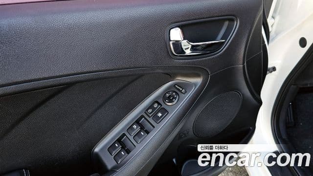 Kia K3 Prestige, 2013 16