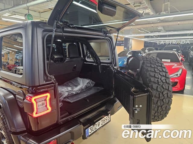 Jeep Wrangler (JL) 2.0 Rubicon 4도어, 2022 13