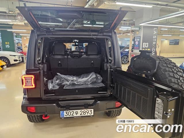 Jeep Wrangler (JL) 2.0 Rubicon 4도어, 2022 14