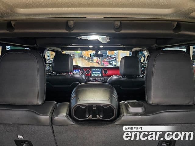 Jeep Wrangler (JL) 2.0 Rubicon 4도어, 2022 17