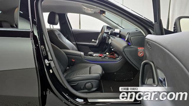 Mercedes-Benz A-класс W177 A250 4MATIC седан, 2020 10