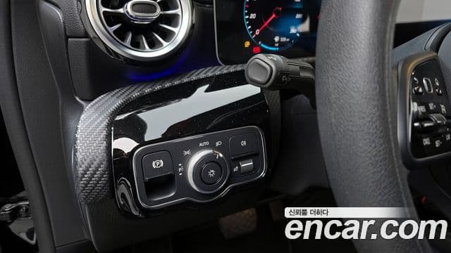 Mercedes-Benz A-класс W177 A250 4MATIC седан, 2020 18