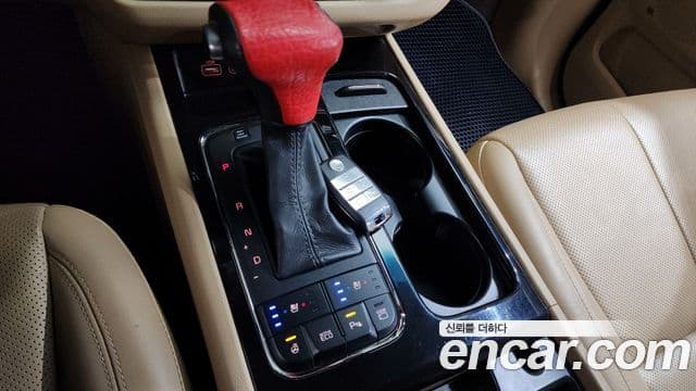 Kia All New Carnival Noblesse, 2017 9