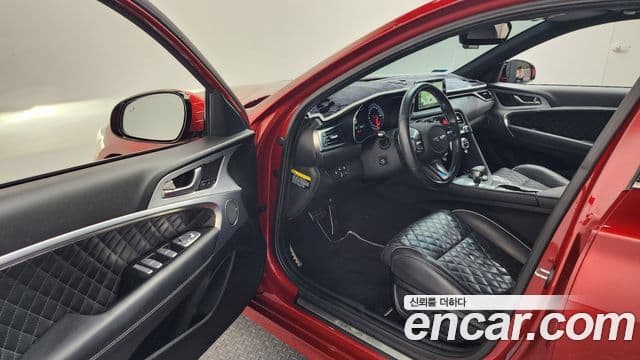 Genesis G70 Sport пакет, 2018 10