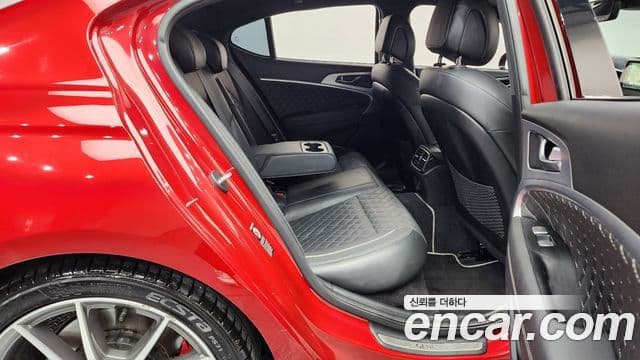 Genesis G70 Sport пакет, 2018 12