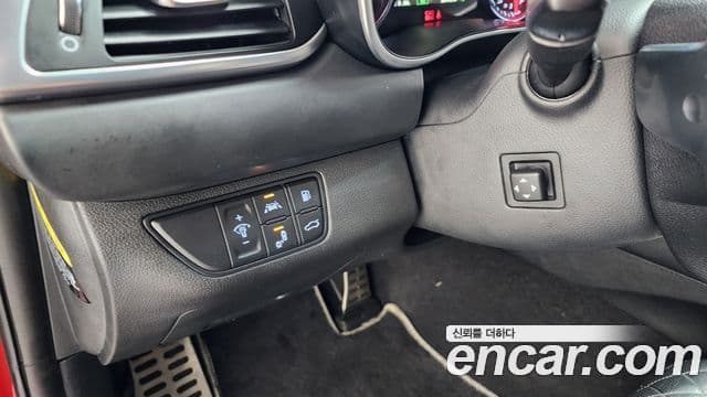 Genesis G70 Sport пакет, 2018 14