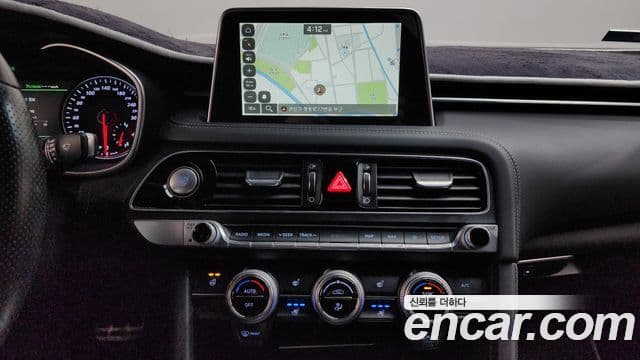 Genesis G70 Sport пакет, 2018 15