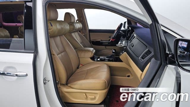 Kia The / новый New Carnival Special, 2019 10