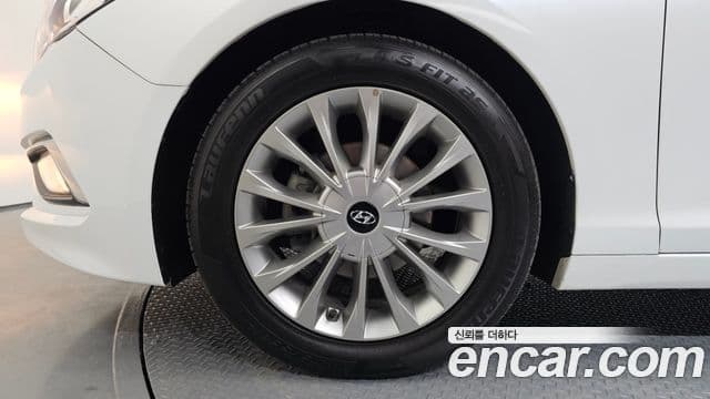 Hyundai LF Sonata 2.0 Smart, 2015 все фото