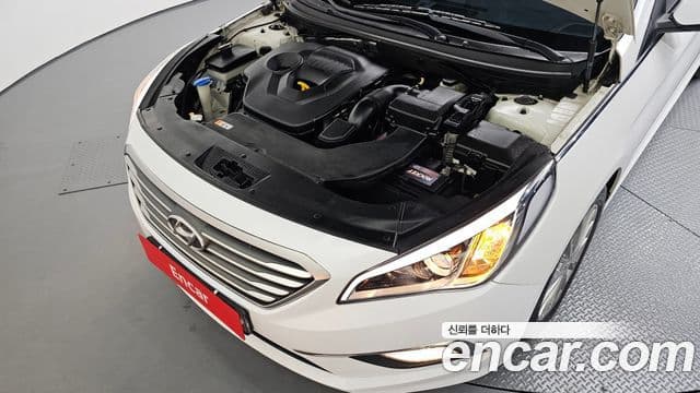 Hyundai LF Sonata 2.0 Smart, 2015 6