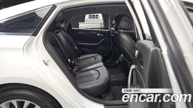 Hyundai LF Sonata 2.0 Smart, 2015 13