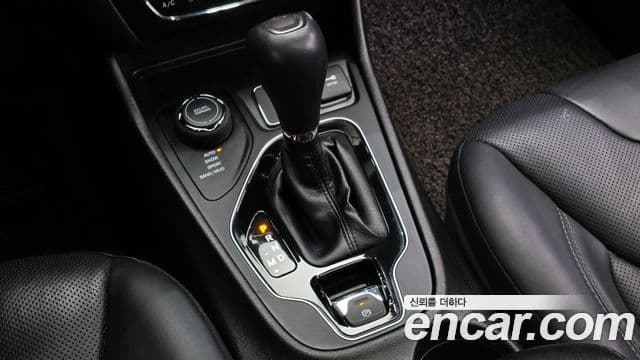 Jeep Cherokee(KL) 2.4 Limited AWD, 2021 9