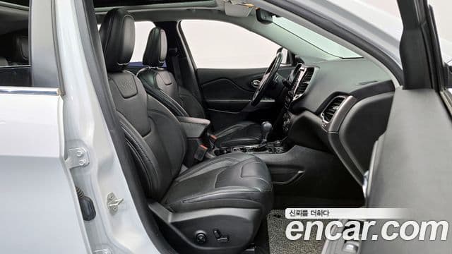 Jeep Cherokee(KL) 2.4 Limited AWD, 2021 10