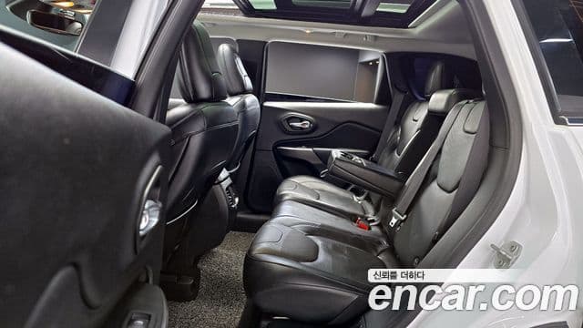 Jeep Cherokee(KL) 2.4 Limited AWD, 2021 12