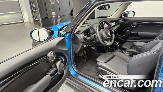 Mini Cooper S 3세대, 2022 10