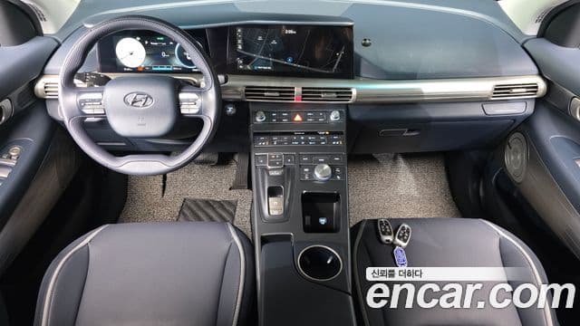 Hyundai NEXO Premium, 2024 7