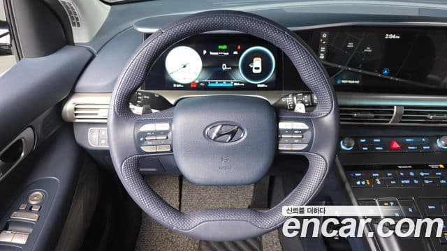 Hyundai NEXO Premium, 2024 14