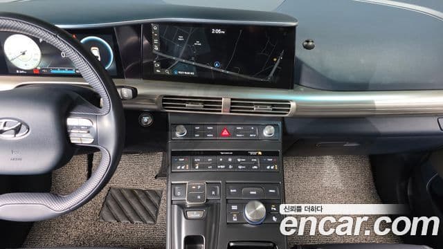 Hyundai NEXO Premium, 2024 15