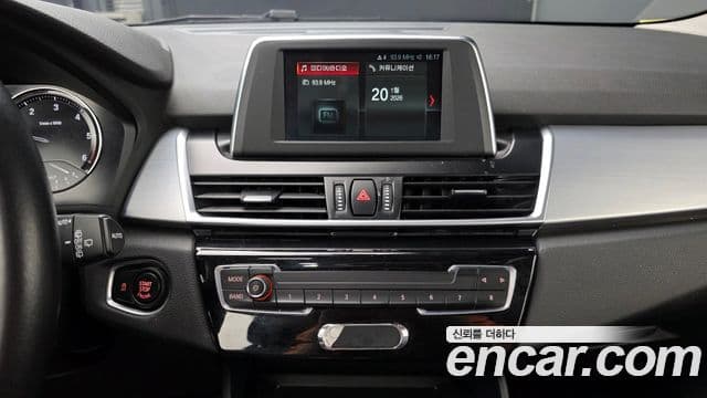 BMW 2시리즈 active 투어러 (F45) Joy, 2020 19