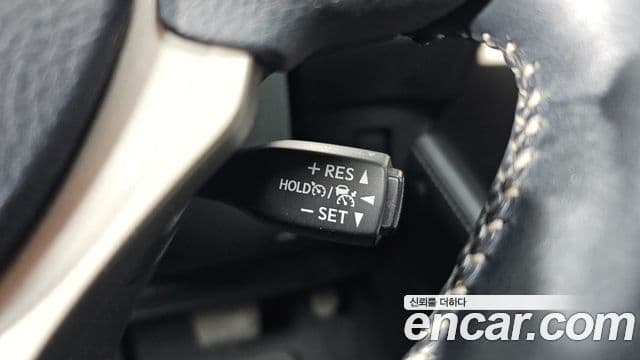 Lexus NX300h Supreme, 2019 18