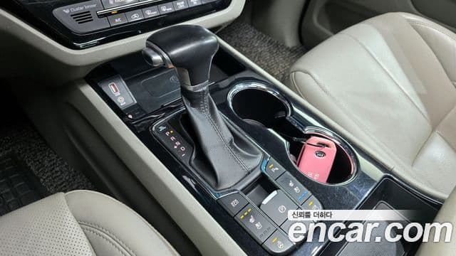 Kia The / новый New Carnival Special, 2019 9