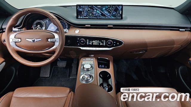 Genesis GV70, 2023 7