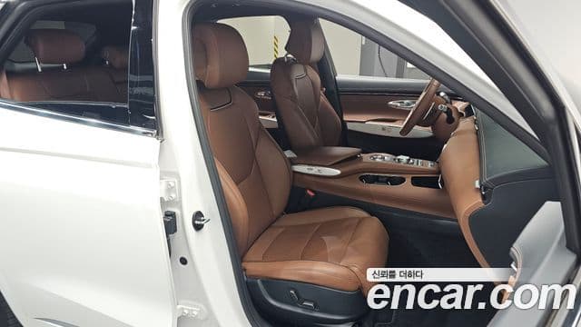 Genesis GV70, 2023 10