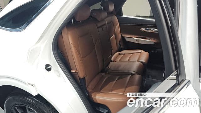 Genesis GV70, 2023 11