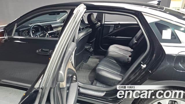 Kia K8 Noblesse, 2022 13