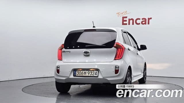 Kia All New Morning Luxury, 2012 4