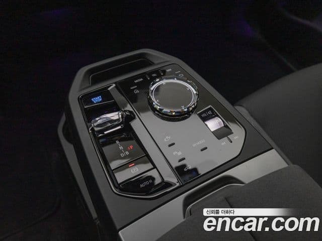 BMW iX xDrive45 M Sport, 2026 9