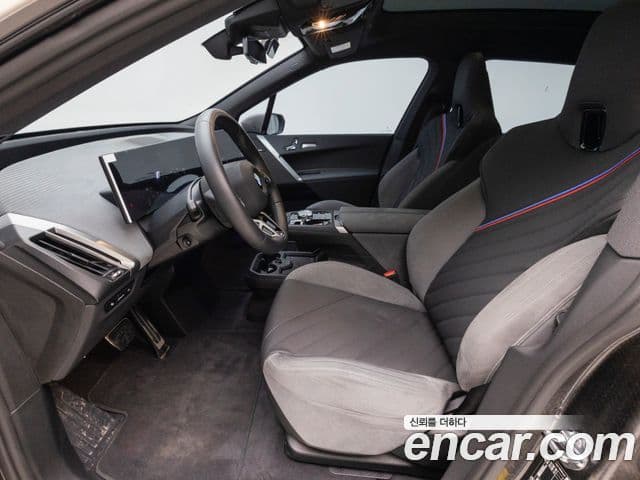 BMW iX xDrive45 M Sport, 2026 10