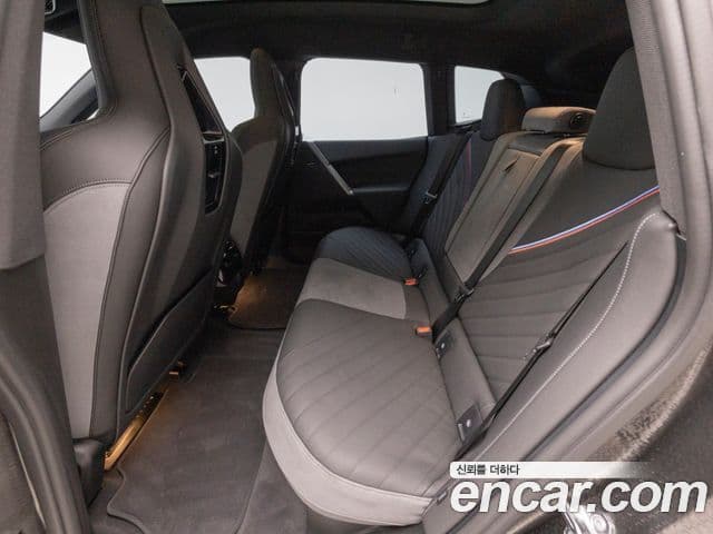 BMW iX xDrive45 M Sport, 2026 11