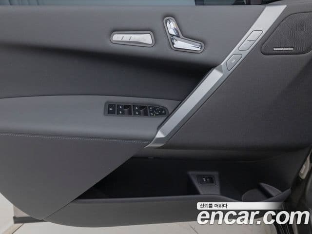 BMW iX xDrive45 M Sport, 2026 17