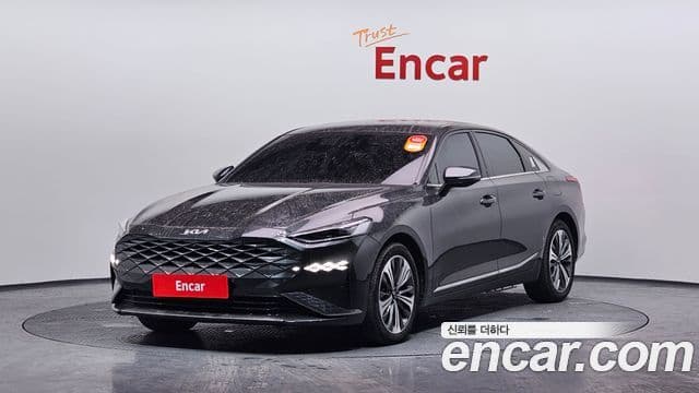 Kia K8 гибрид Signature, 2022 1