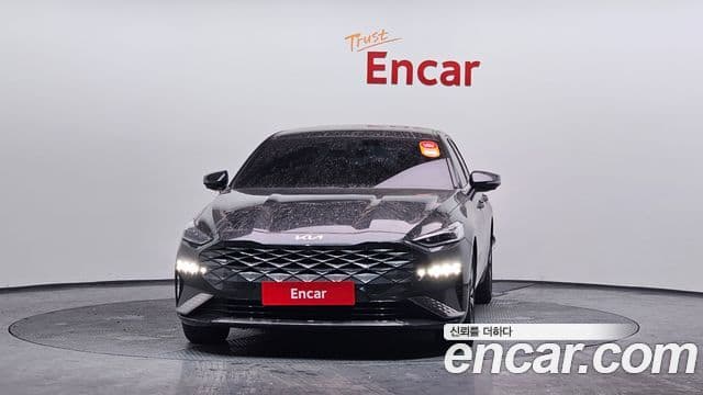 Kia K8 гибрид Signature, 2022 3