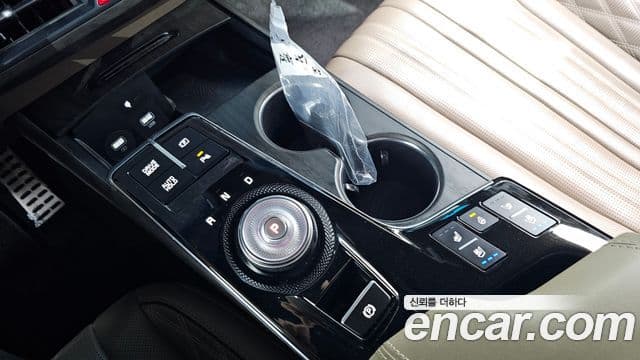 Kia K8 гибрид Signature, 2022 9