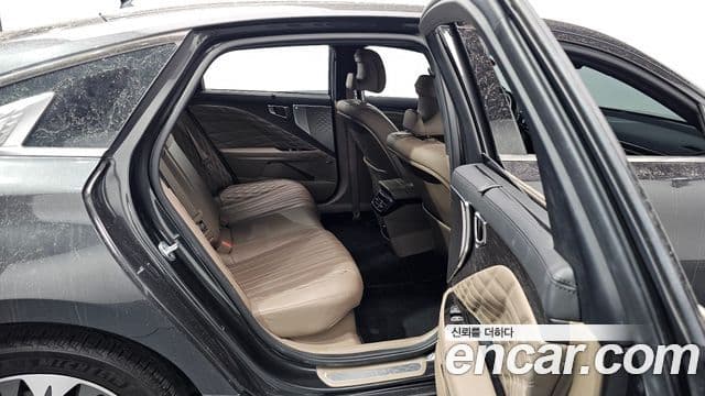 Kia K8 гибрид Signature, 2022 11