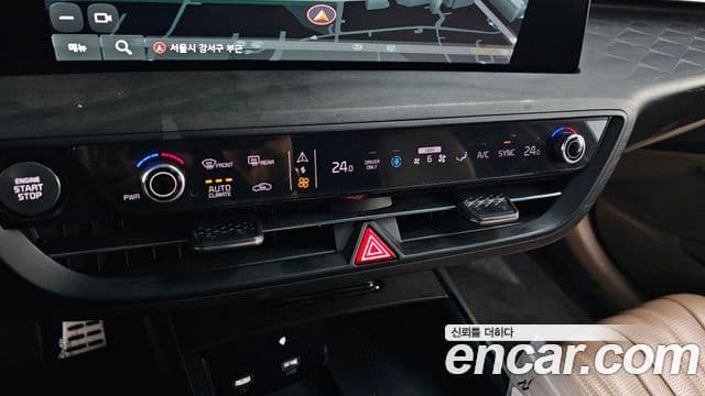 Kia K8 гибрид Signature, 2022 18