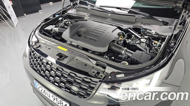 Land Rover Discovery 5 P360 Dynamic HSE, 2024 10