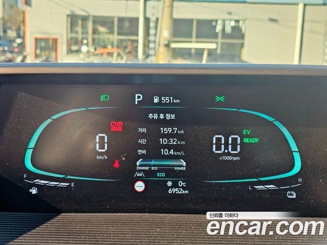 Hyundai Staria Modern, 2025 14