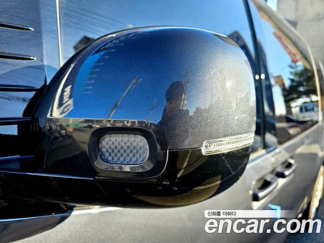 Hyundai Staria Modern, 2025 18