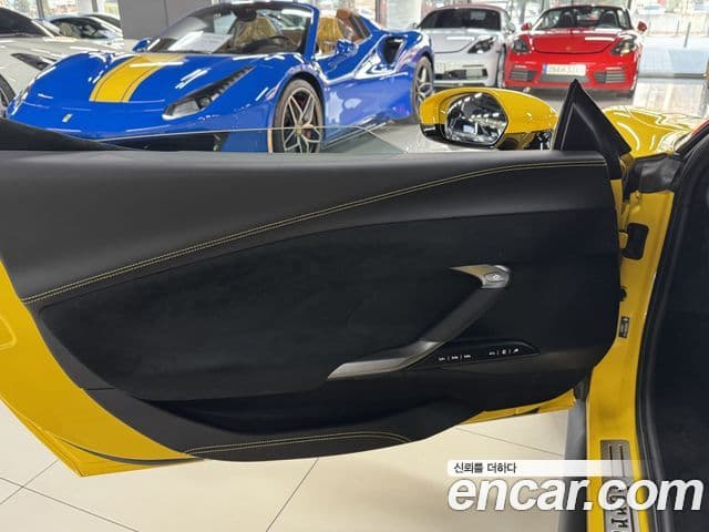 Ferrari 296 GTB 3.0 V6, 2022 8