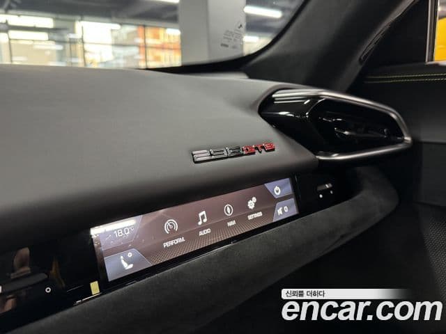 Ferrari 296 GTB 3.0 V6, 2022 12