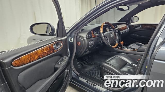 Jaguar XJ-8 X350, 2005 10