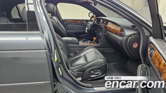 Jaguar XJ-8 X350, 2005 11