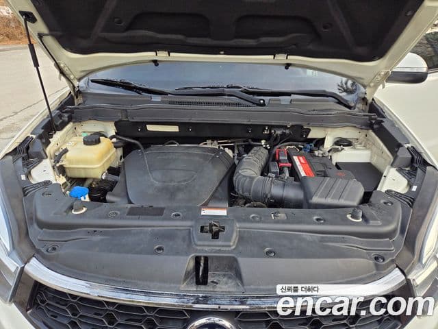 KG모빌리티(SsangYong) New Korando C 2.0 Adventure 60th Edition 4WD, 2015 6