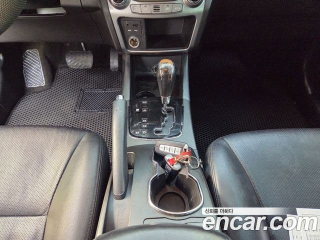 KG모빌리티(SsangYong) New Korando C 2.0 Adventure 60th Edition 4WD, 2015 9