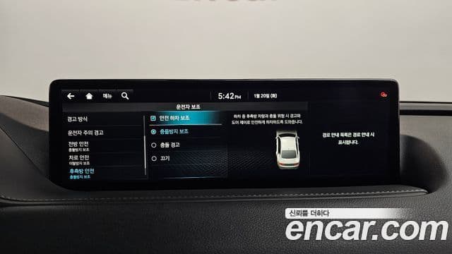 Genesis G80 (RG3) бензин 2.5 турбо 2WD, 2024 16